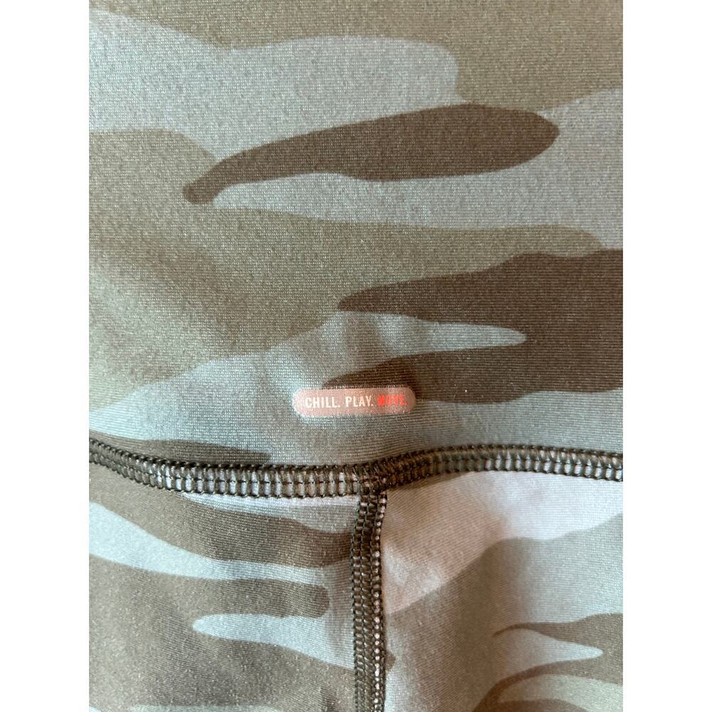 Camo Aerie Bike Shorts Large Soft - Picture 3 of 5